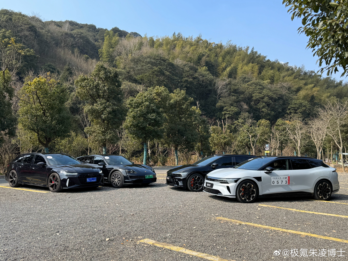 极氪第二辆猎装车，全新车型007 GT实车亮相