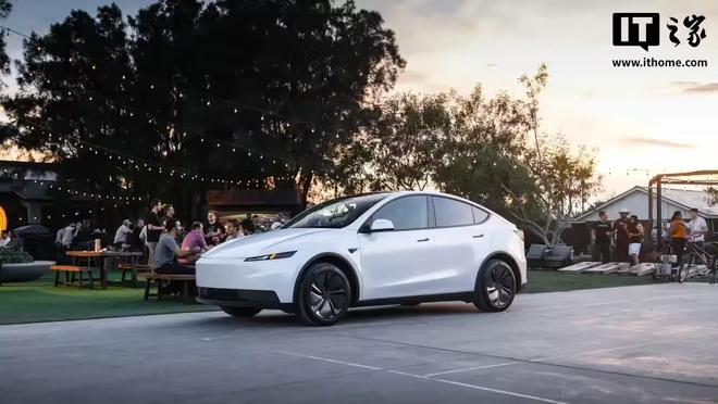 毛坯房只留承重墙？特斯拉最便宜车型来了，3.7万美元起！