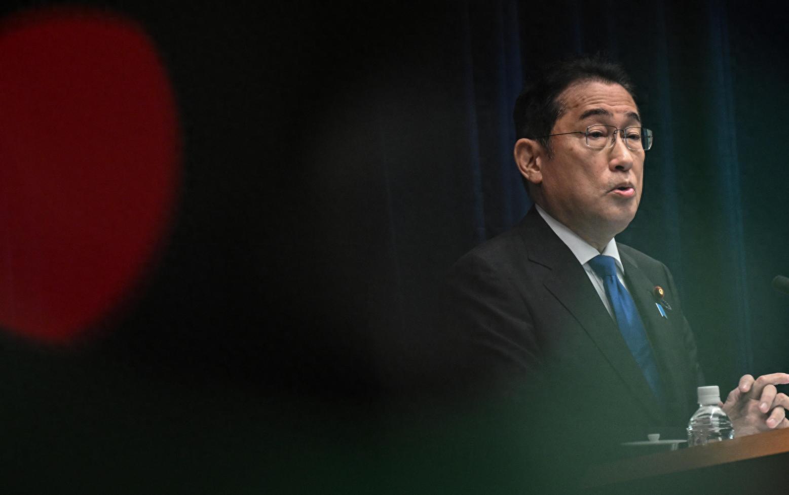 2024年GDP暴增2.8%？日本经济突然"踩油门"，钱还能随便印吗？