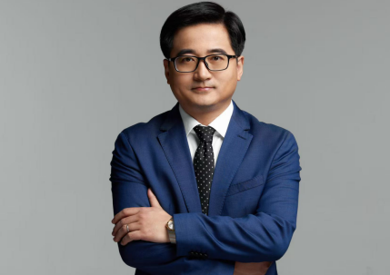 直击车展|对话比亚迪李云飞：智驾宣传收紧对行业发展是好事，高端品牌打造不是一蹴而就