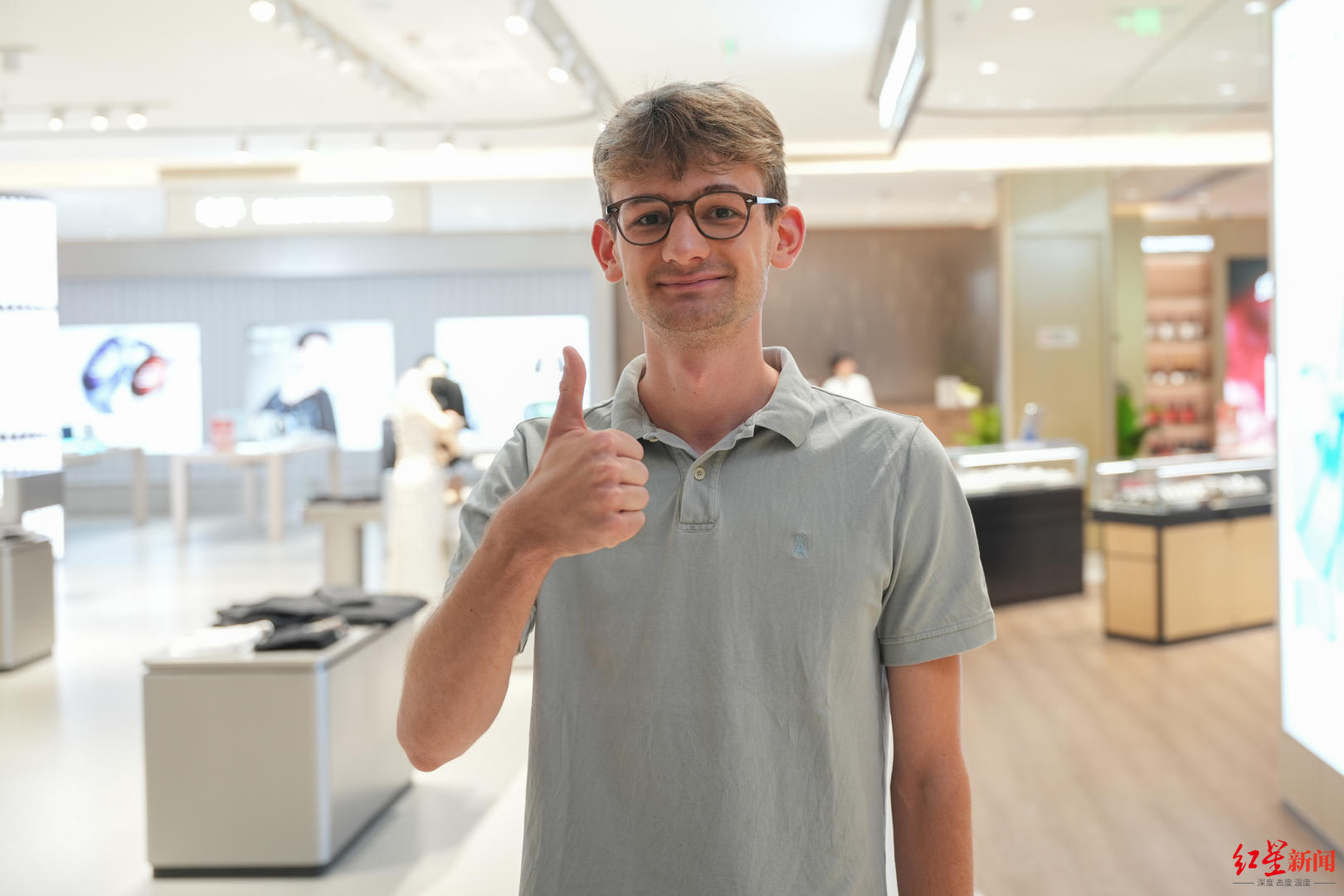 成都首家市内免税店今日开业！全球品牌与四川特色齐聚，解锁消费新体验