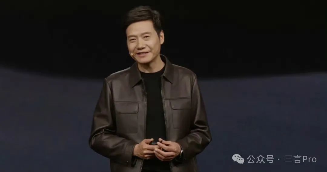 雷军皮衣走红，同款卖断货，我们自己的黄仁勋