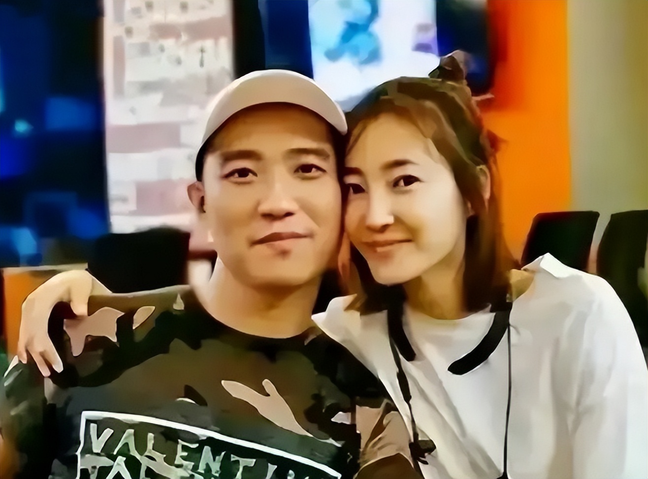 王丽坤前夫诈骗10亿案宣判!受害者曝他因合同诈骗,判无期徒刑