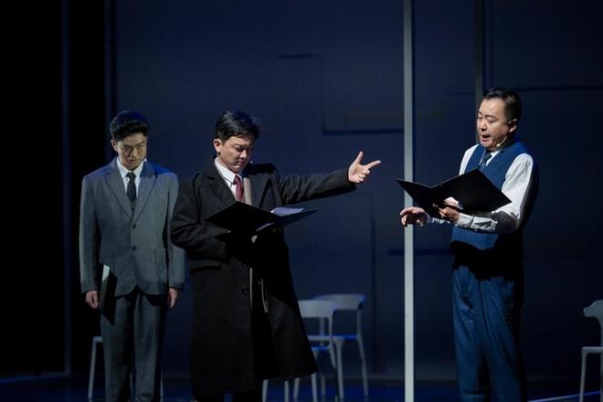 沉浸式演绎隐蔽战线传奇,上戏推出演播剧《暗线》