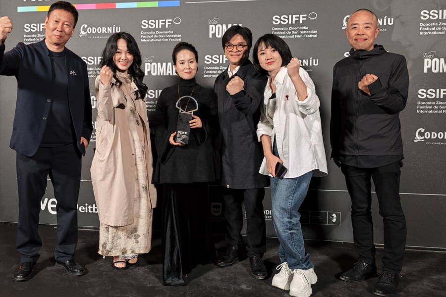 赵箫泓圣塞巴斯蒂安摘奖，《监狱来的妈妈》获“最佳主角银贝壳奖”