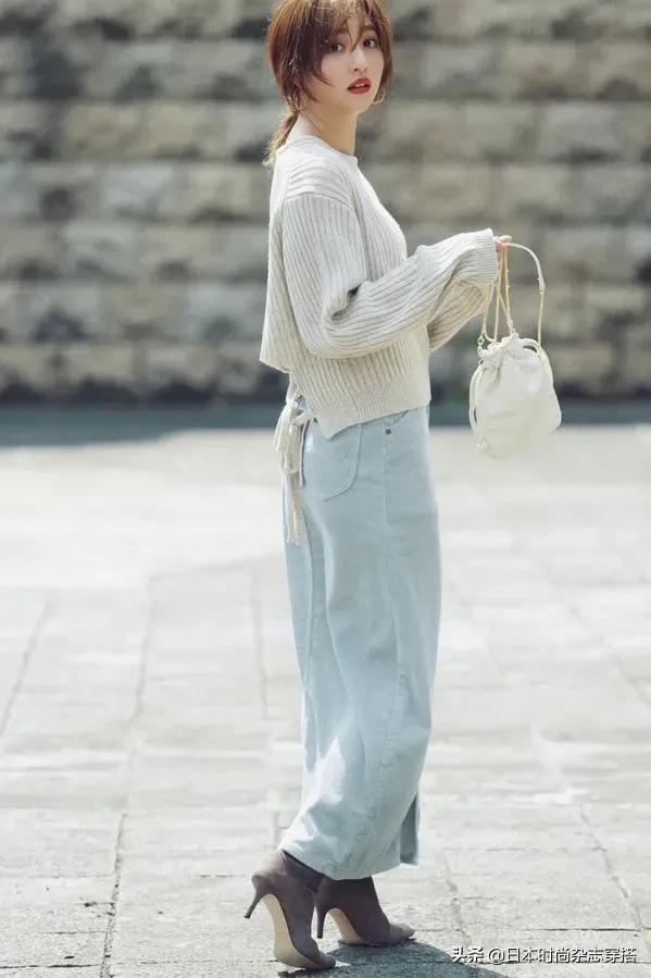 秋季最想要一件灯芯绒衬衫外套