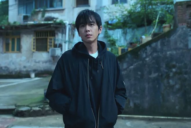 悬疑剧榜单第一!张若昀让观众一秒入坑,悬疑剧新标杆出现了