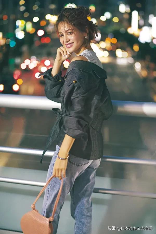 不容易出错的黑色外套