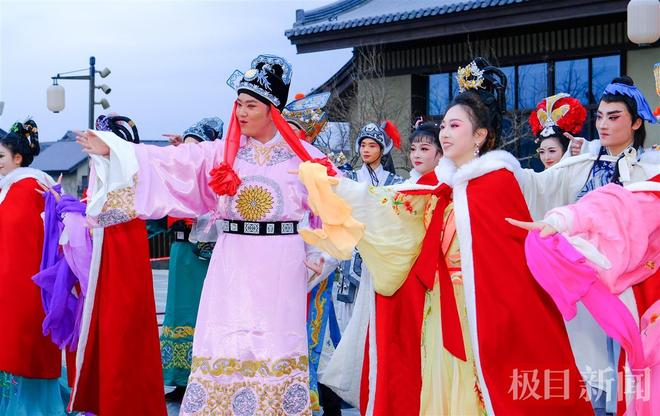 到黄梅过元旦,问梅村看大戏放孔明灯,龙感湖拍候鸟赢16800大奖