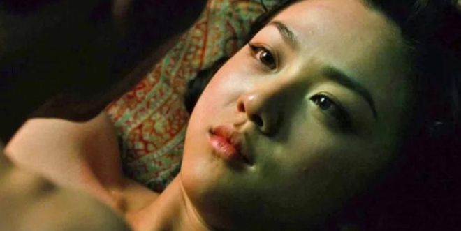 10 部惊险逃过 NC-17 级评级的电影