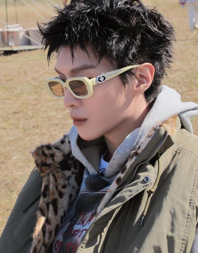 开年第一瓜网红成雷区,鹿晗范丞丞林更新被点名,工作室集体辟谣