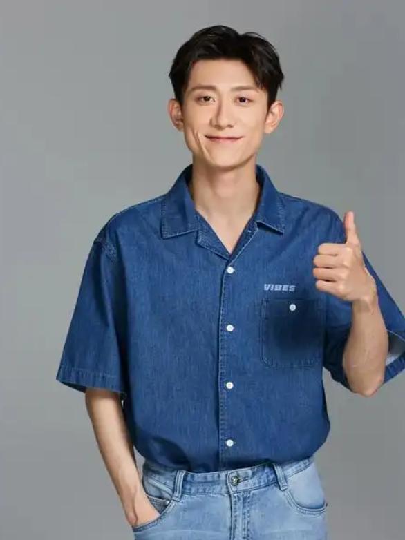 司晓迪爆料仅4天,官方点名张一山,信息量大,原来杨紫没说错