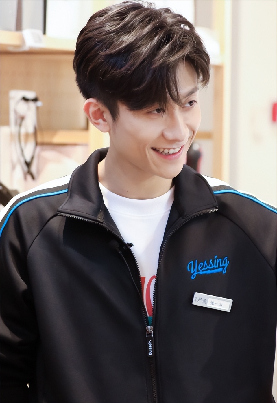 司晓迪爆料仅4天,官方点名张一山,信息量大,原来杨紫没说错