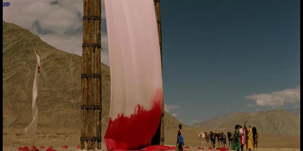 美得令人落泪,这部电影是去年最大的遗珠