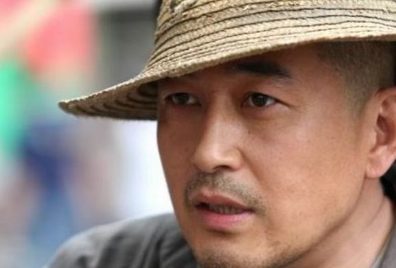 东方卫视播出!30集谍战大剧来袭,王志飞、王奎荣领衔主演!