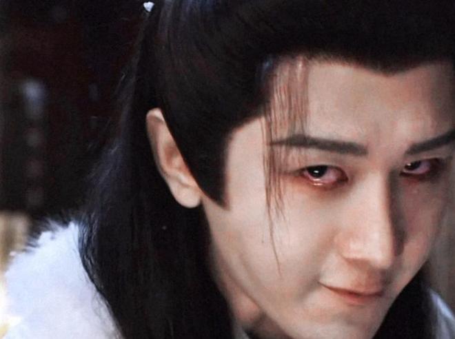 2025年的口碑长剧榜单,《藏海传》好评如潮,《许我耀眼》未上榜