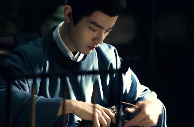 2025年央八收视前十：《扫毒风暴》第六，《沉默的荣耀》第四