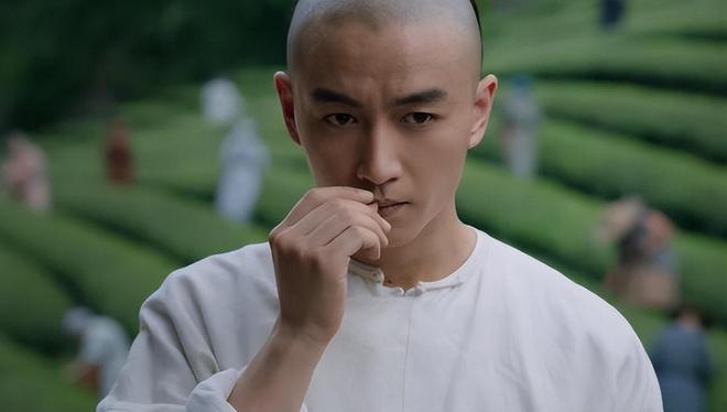 2025年央八收视前十:《扫毒风暴》第六,《沉默的荣耀》第四